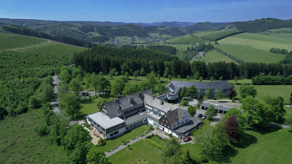 Berghotel Hoher Knochen Winterberg Exterior foto